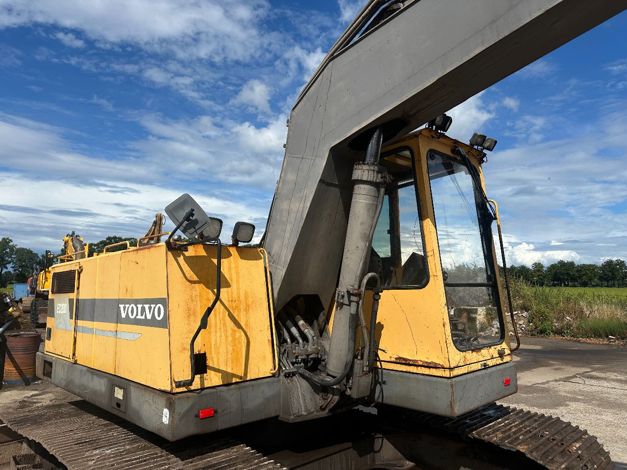 Volvo EC200 - Crawler excavator: picture 5 Volvo EC200 - Crawler excavator: picture 5