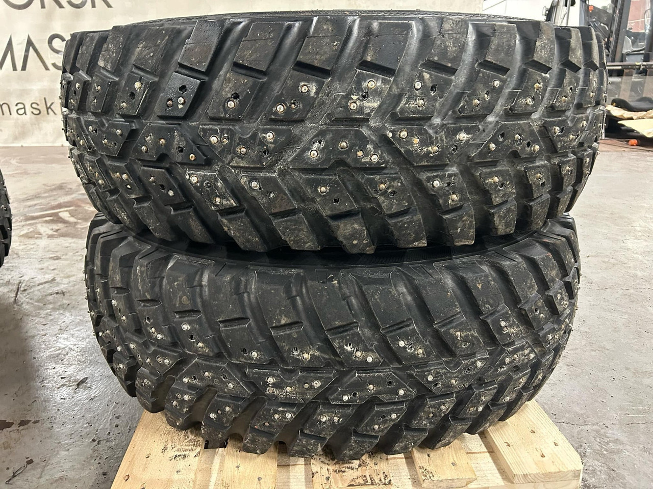 Andre TRI 2 Vinterdekk - Wheel and tire package for Agricultural machinery: picture 3 Andre TRI 2 Vinterdekk - Wheel and tire package for Agricultural machinery: picture 3