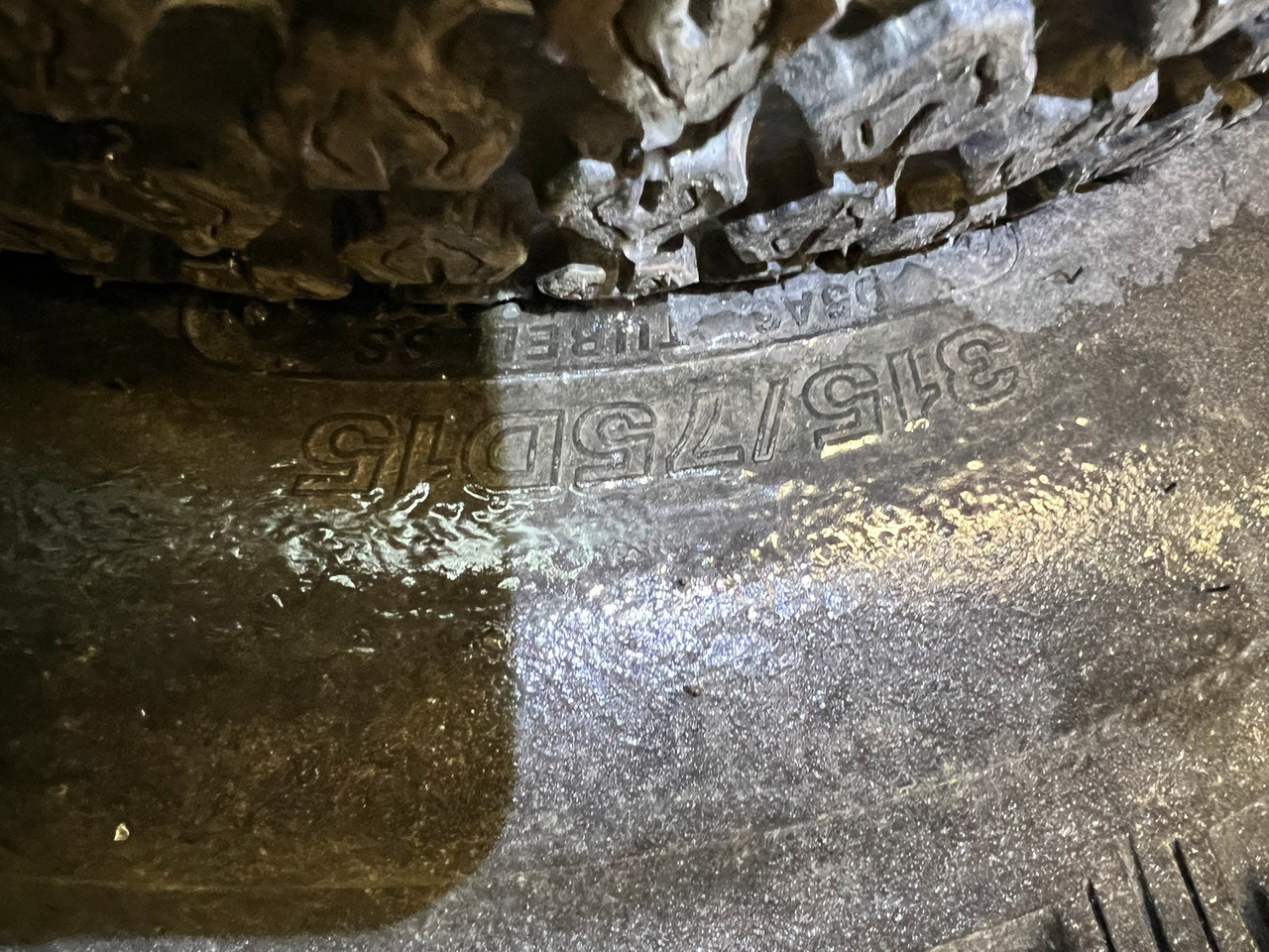 Dekk passer Massey Ferguson 1525 - Wheel and tire package for Agricultural machinery: picture 4 Dekk passer Massey Ferguson 1525 - Wheel and tire package for Agricultural machinery: picture 4