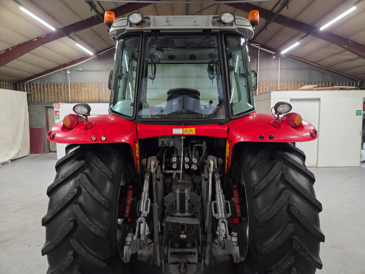 Massey Ferguson 6445 Dyna 6 #Tar innbytte - Farm tractor: picture 4 Massey Ferguson 6445 Dyna 6 #Tar innbytte - Farm tractor: picture 4