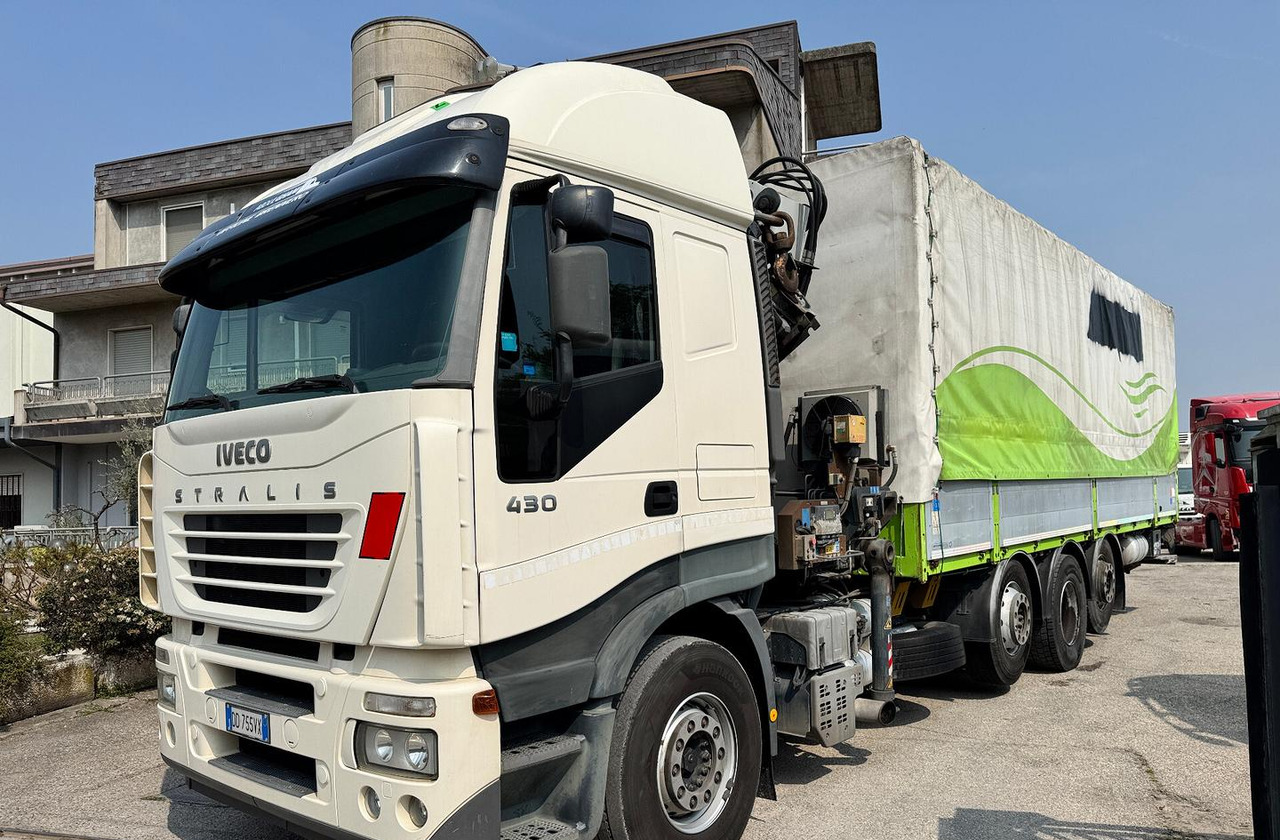 IVECO 430 - 4 ASSI STRADALE CON GRU - Curtainsider truck: picture 5 IVECO 430 - 4 ASSI STRADALE CON GRU - Curtainsider truck: picture 5