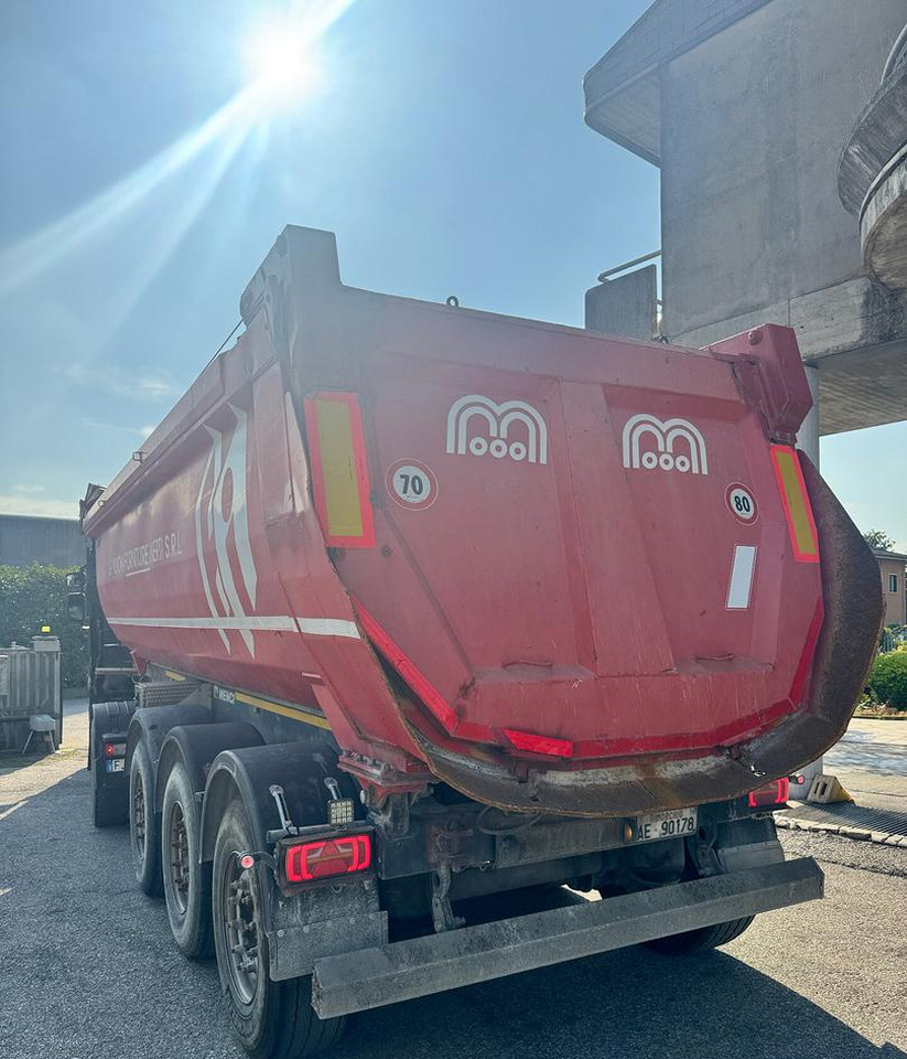 Semirimorchio MENCI VASCA RIBALTABILE - Tipper semi-trailer: picture 5 Semirimorchio MENCI VASCA RIBALTABILE - Tipper semi-trailer: picture 5