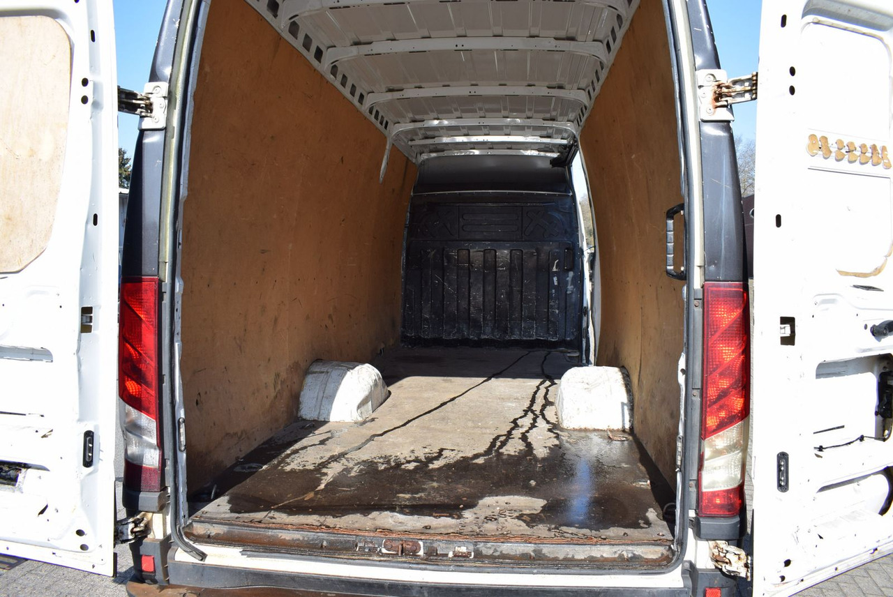 Iveco Daily 35C17 3,0 Automatik Klima AHK HU bis 12/25 on lease Iveco Daily 35C17 3,0 Automatik Klima AHK HU bis 12/25: picture 23