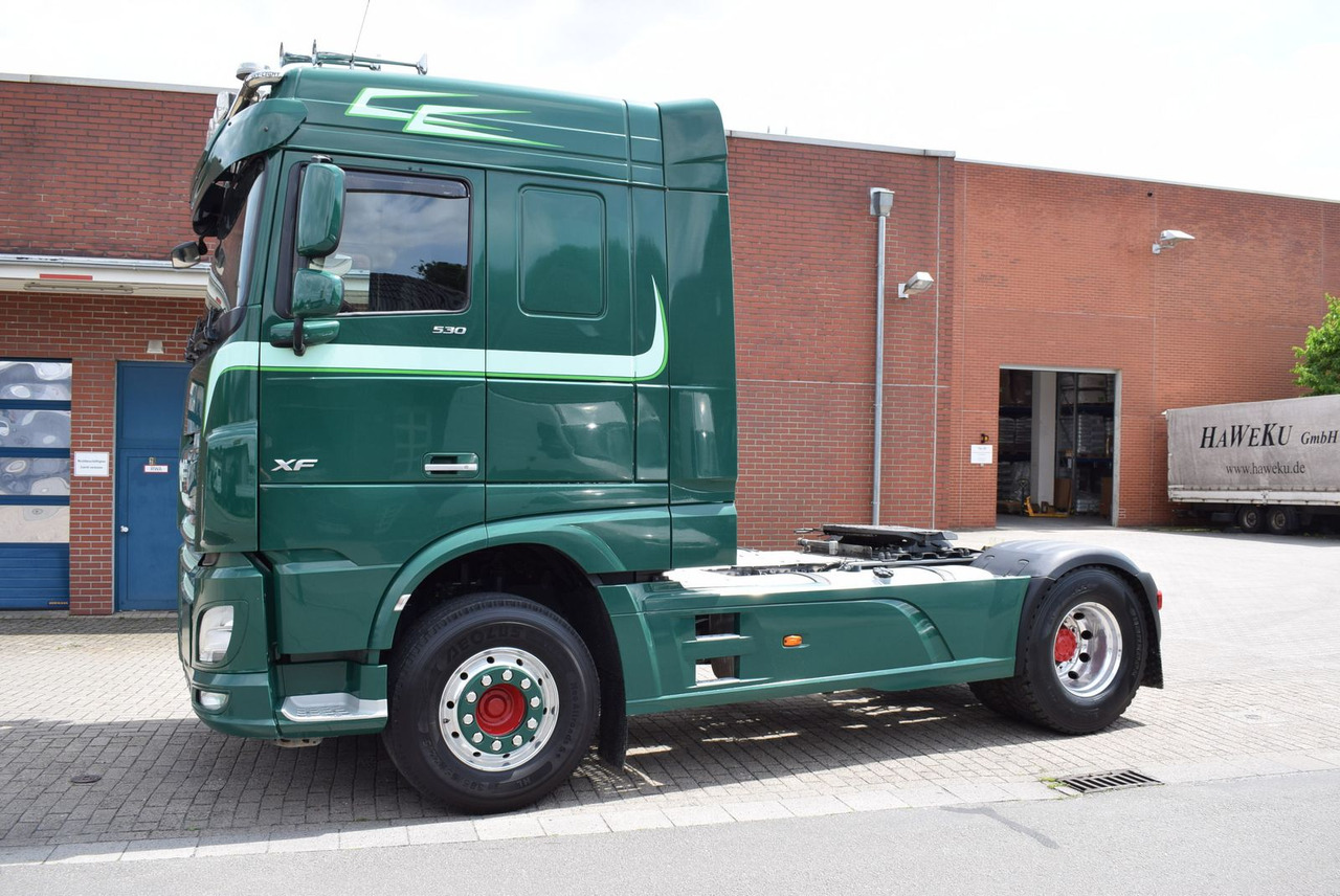 DAF XF 530 FT Retarder Leder Standklima Hydraulik - Tractor unit: picture 2 DAF XF 530 FT Retarder Leder Standklima Hydraulik - Tractor unit: picture 2