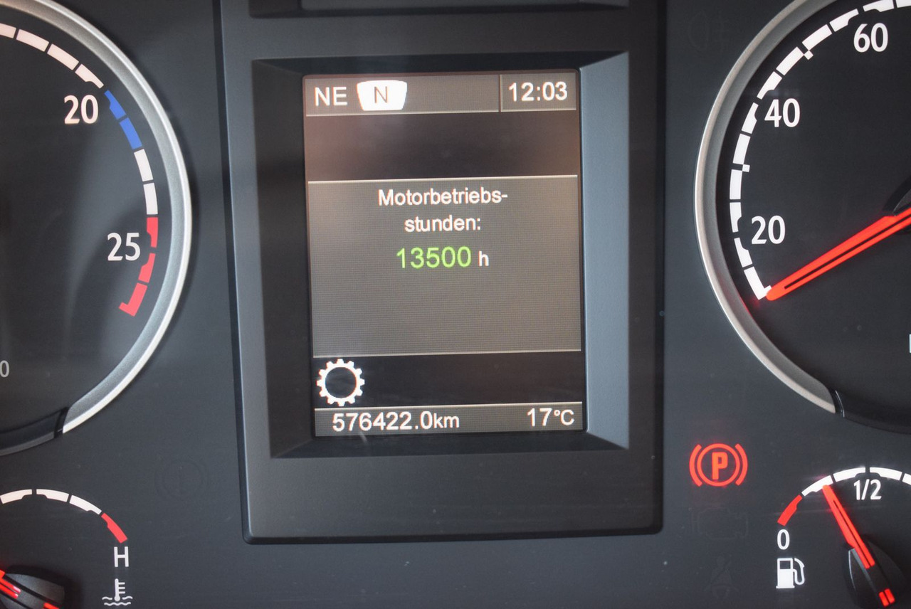Tractor unit Scania  R410 Highline Retarder Klima Standklima ACC: picture 28