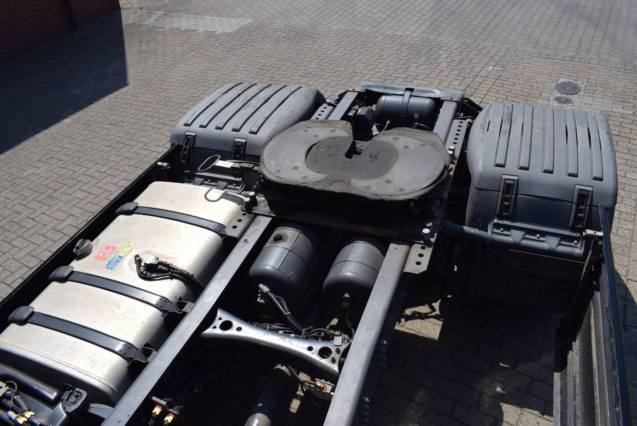 Tractor unit Scania  R410 Highline Retarder Klima Standklima ACC: picture 14