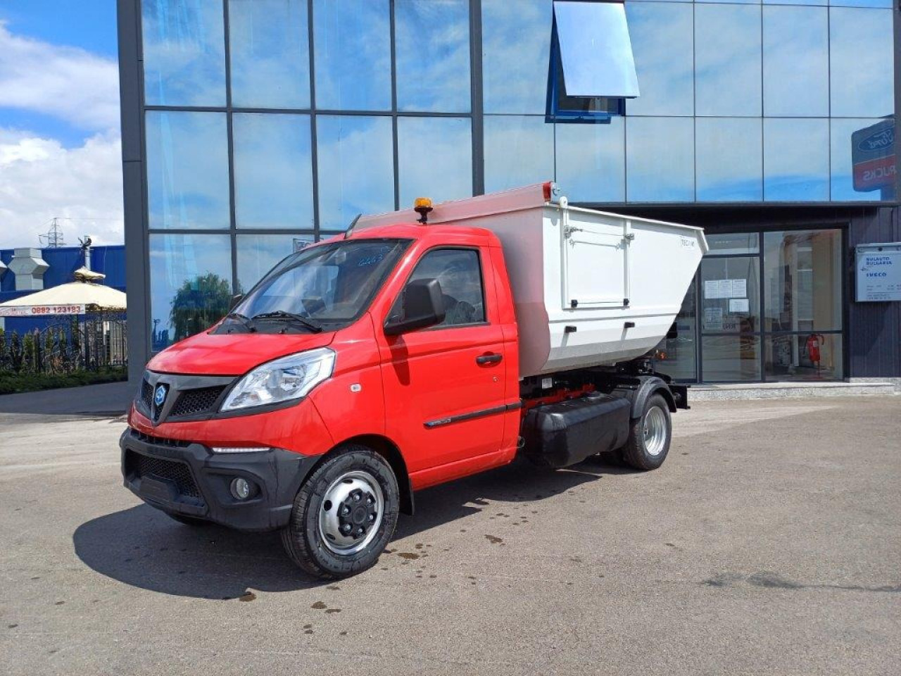 PIAGGIO porter NP6 - Tipper van: picture 3 PIAGGIO porter NP6 - Tipper van: picture 3