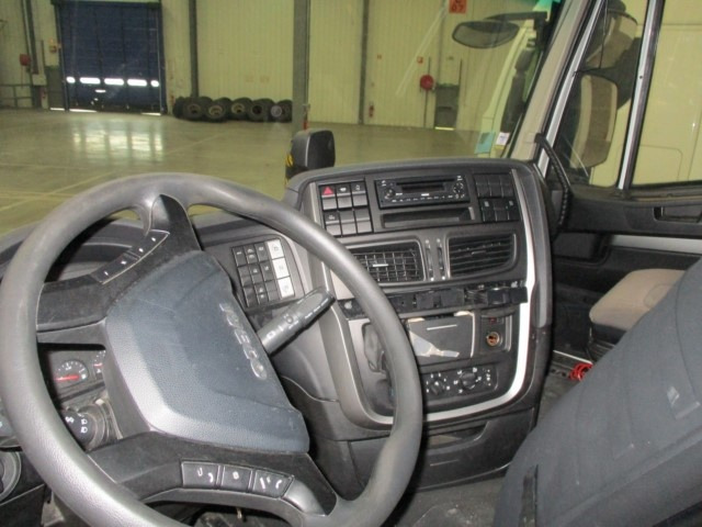 IVECO Stralis AS440S46T/P - Tractor unit: picture 5 IVECO Stralis AS440S46T/P - Tractor unit: picture 5