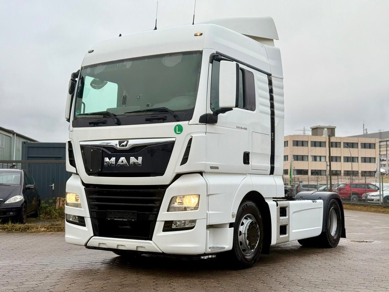 MAN TGX 18 460 Retarter+Standklima - Tractor unit: picture 1 MAN TGX 18 460 Retarter+Standklima - Tractor unit: picture 1