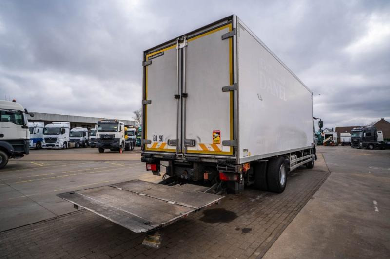 DAF CF 75.310 + THERMO KING - Refrigerator truck: picture 5 DAF CF 75.310 + THERMO KING - Refrigerator truck: picture 5