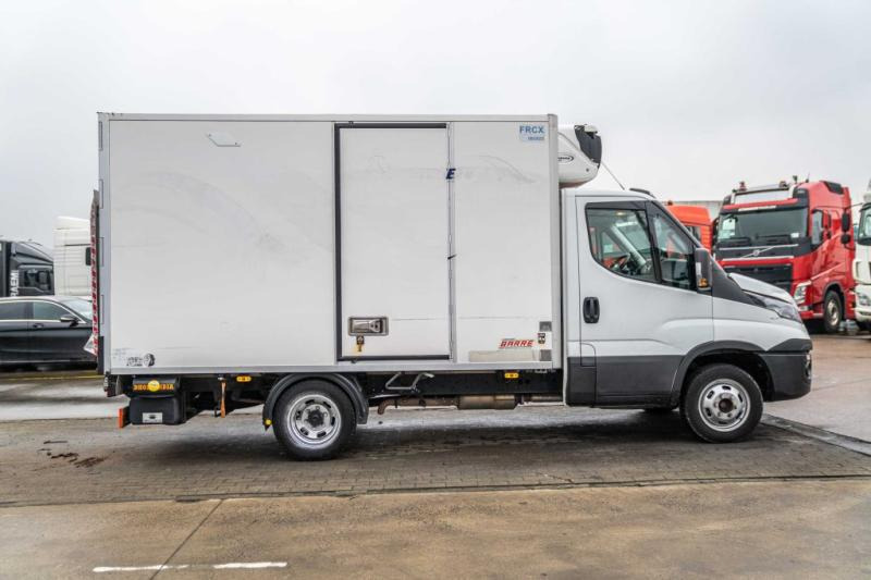 Iveco DAILY 35.180 +CARRIER + DHOLLANDIA - Refrigerated van: picture 3 Iveco DAILY 35.180 +CARRIER + DHOLLANDIA - Refrigerated van: picture 3