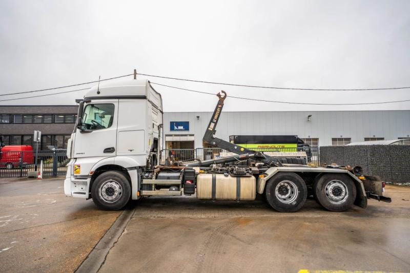 Hook lift truck Mercedes ACTROS 2540 +MULTILIFT XP 20-56: picture 6 Hook lift truck Mercedes ACTROS 2540 +MULTILIFT XP 20-56: picture 6