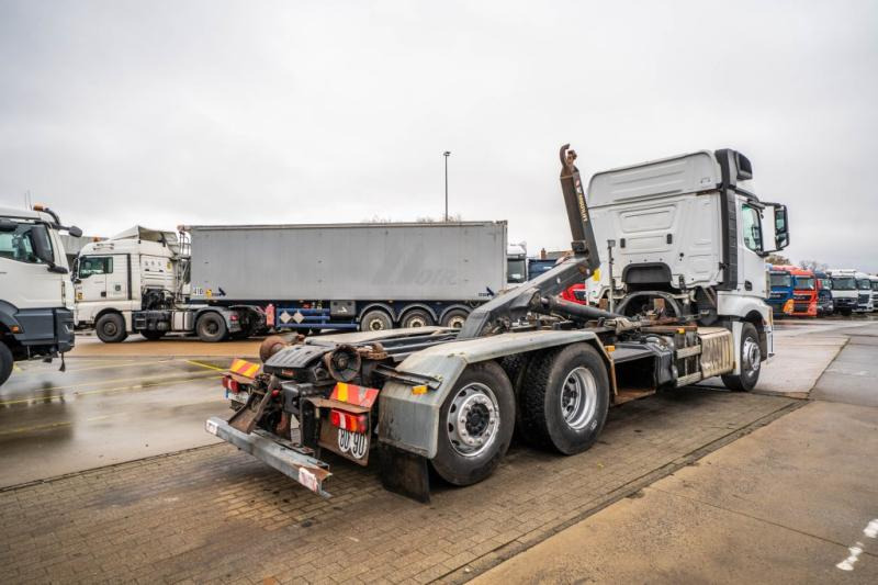 Mercedes ACTROS 2540 +MULTILIFT XP 20-56 - Hook lift truck: picture 4 Mercedes ACTROS 2540 +MULTILIFT XP 20-56 - Hook lift truck: picture 4