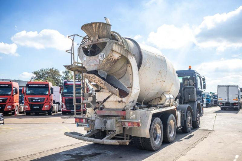 Mercedes ACTROS 3241 BB-MP2+STETTER - Concrete mixer truck: picture 3 Mercedes ACTROS 3241 BB-MP2+STETTER - Concrete mixer truck: picture 3