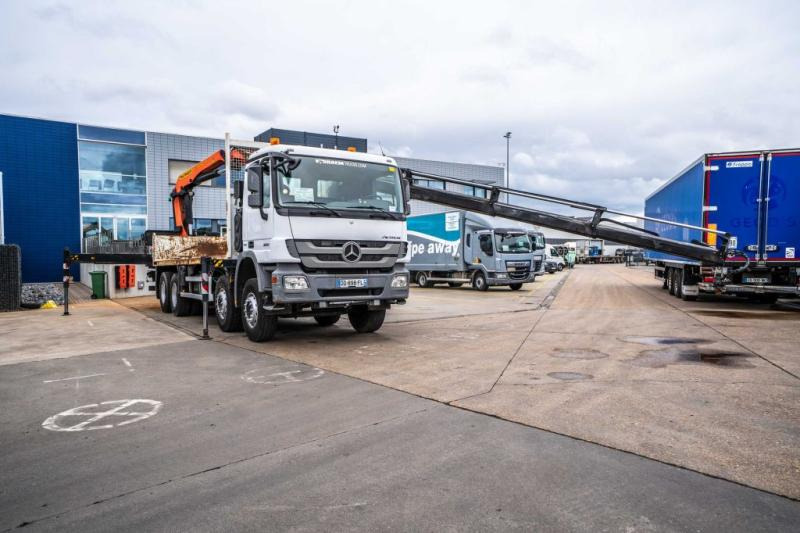 Mercedes ACTROS 3241-MP3 +PALFINGER 26 t/m-5XHYDR. - Dropside/ Flatbed truck, Crane truck: picture 2 Mercedes ACTROS 3241-MP3 +PALFINGER 26 t/m-5XHYDR. - Dropside/ Flatbed truck, Crane truck: picture 2
