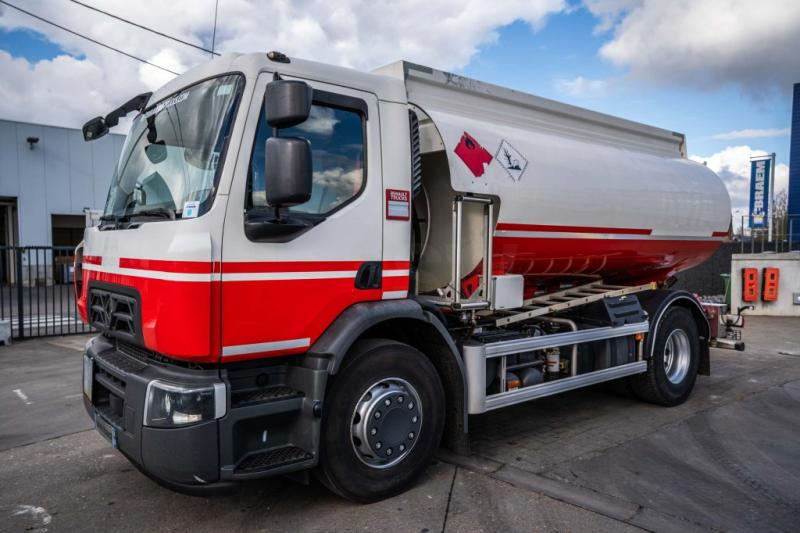 Renault D 198 WIDE 340+ALU MAGYAR/5 COMP + 13.200L - Tank truck: picture 1 Renault D 198 WIDE 340+ALU MAGYAR/5 COMP + 13.200L - Tank truck: picture 1