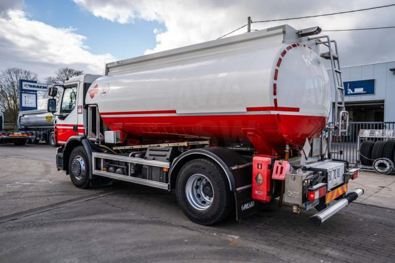 Renault D 198 WIDE 340+ALU MAGYAR/5 COMP + 13.200L - Tank truck: picture 5 Renault D 198 WIDE 340+ALU MAGYAR/5 COMP + 13.200L - Tank truck: picture 5