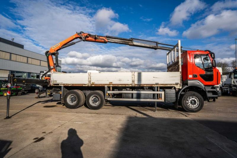 Renault KERAX 380 DXI-6X4+PK 18 T/M-4xHYDR. - Dropside/ Flatbed truck, Crane truck: picture 3 Renault KERAX 380 DXI-6X4+PK 18 T/M-4xHYDR. - Dropside/ Flatbed truck, Crane truck: picture 3