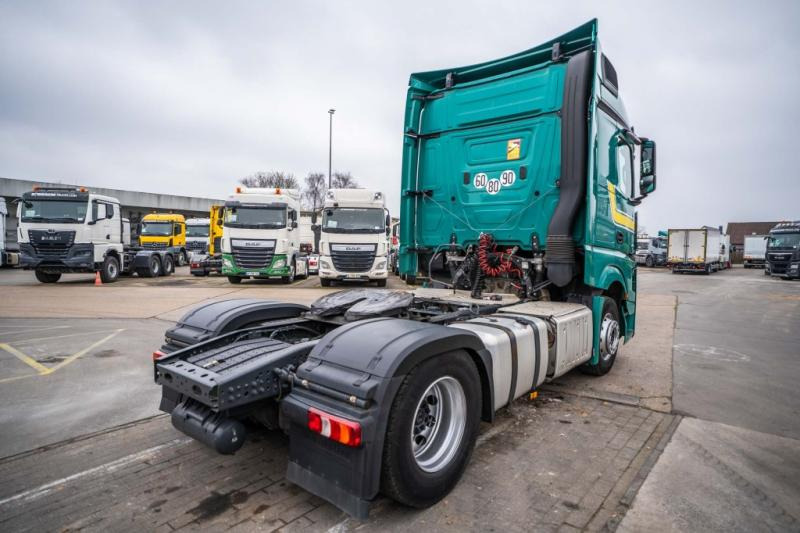 Mercedes ACTROS 1845 LS - Tractor unit: picture 4 Mercedes ACTROS 1845 LS - Tractor unit: picture 4