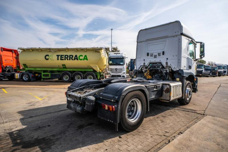 Mercedes AROCS 1843 LS ( NO ACTROS) - Tractor unit: picture 4 Mercedes AROCS 1843 LS ( NO ACTROS) - Tractor unit: picture 4