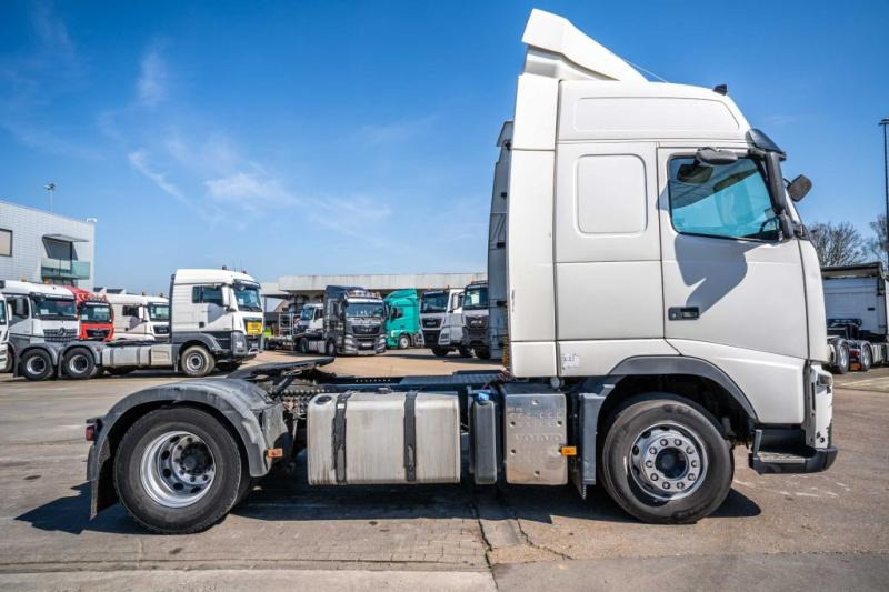 Volvo FH 3 460 - Tractor unit: picture 3 Volvo FH 3 460 - Tractor unit: picture 3