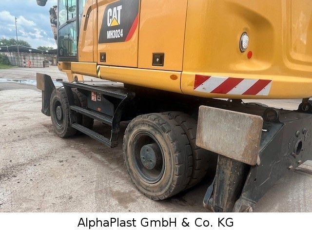 CAT MH3024 Umschlagbagger CAT MH3024 Umschlagbagger - Wheel excavator: picture 3 CAT MH3024 Umschlagbagger CAT MH3024 Umschlagbagger - Wheel excavator: picture 3