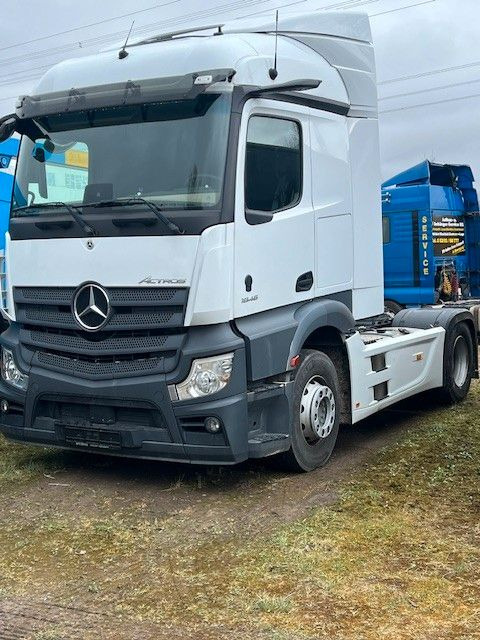 Mercedes-Benz Actros 5 L-Fahrerhaus 1846 - Tractor unit: picture 1 Mercedes-Benz Actros 5 L-Fahrerhaus 1846 - Tractor unit: picture 1