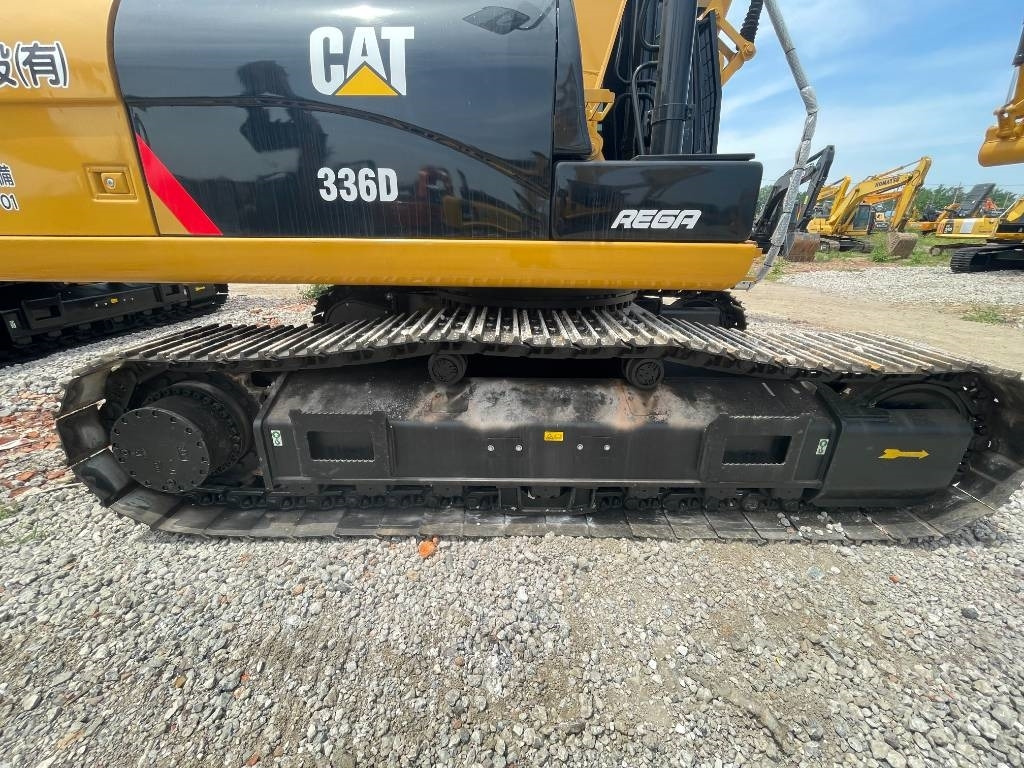 CAT 336D2 - Crawler excavator: picture 2 CAT 336D2 - Crawler excavator: picture 2