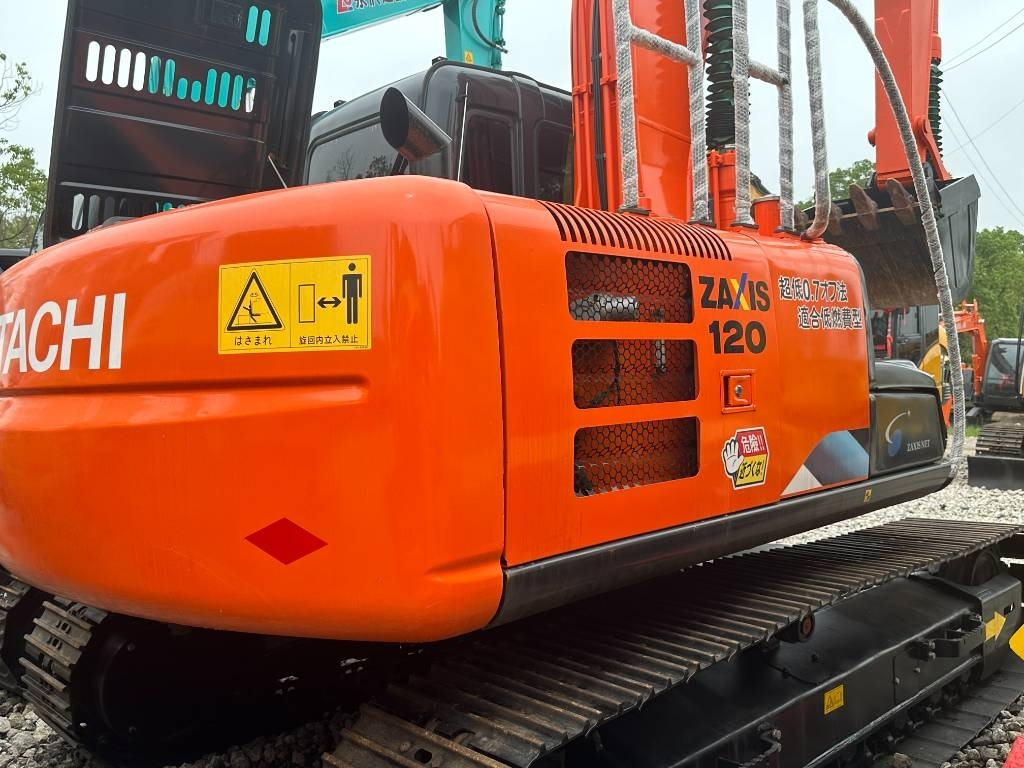 Hitachi ZX 120 - Crawler excavator: picture 3 Hitachi ZX 120 - Crawler excavator: picture 3