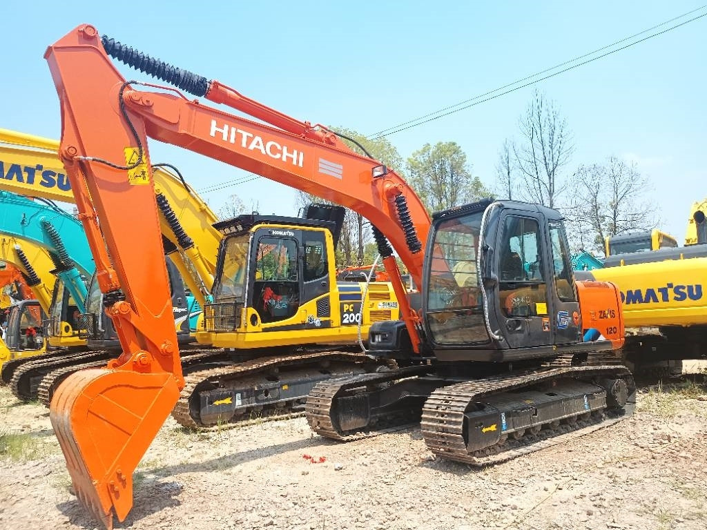 Hitachi ZX 120 - Crawler excavator: picture 5 Hitachi ZX 120 - Crawler excavator: picture 5
