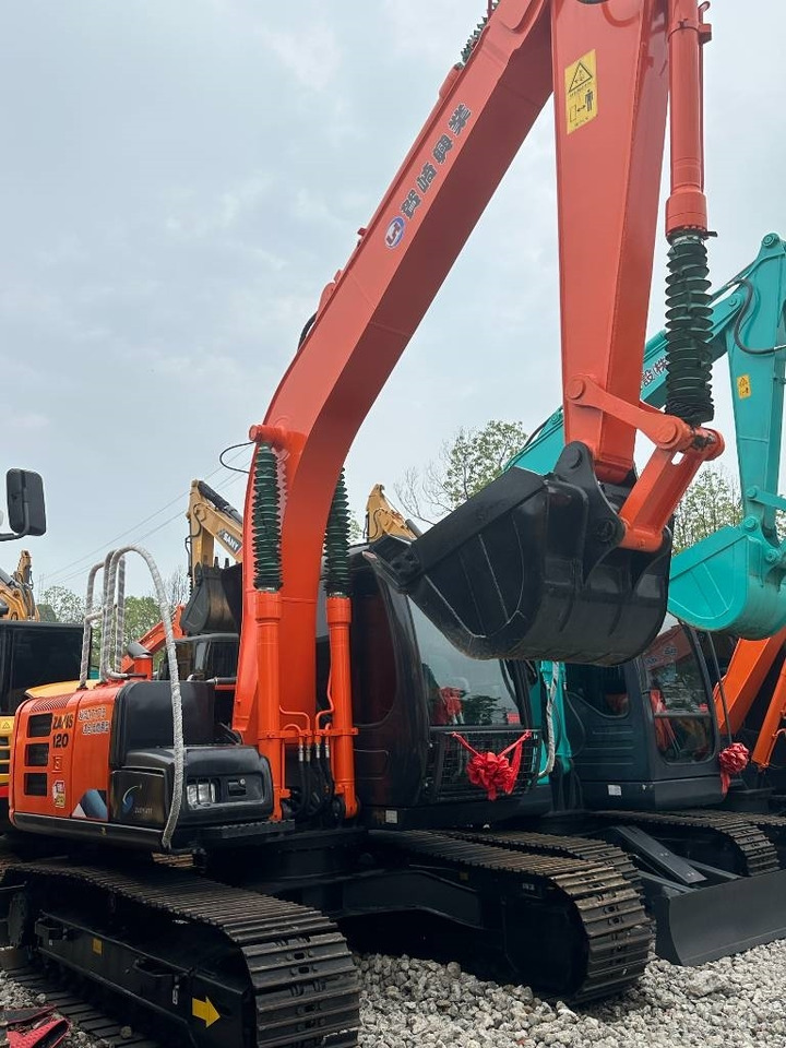 Hitachi ZX 120 - Crawler excavator: picture 2 Hitachi ZX 120 - Crawler excavator: picture 2