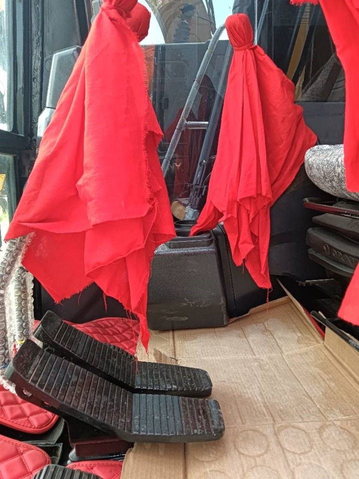 Sany 135  - Crawler excavator: picture 5 Sany 135  - Crawler excavator: picture 5