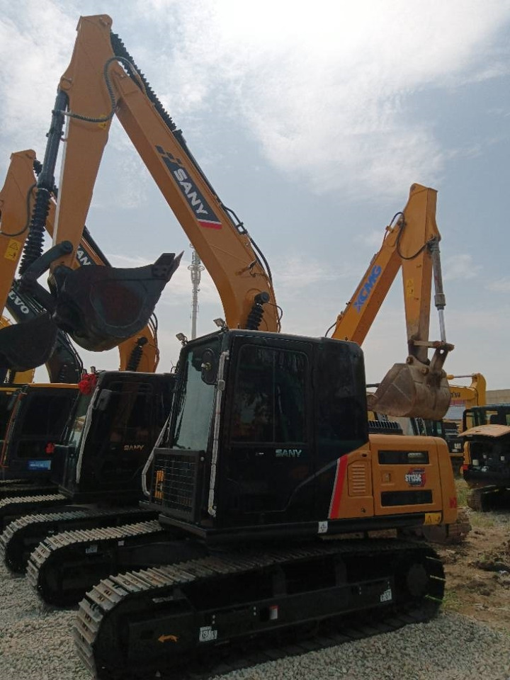 Sany 135c - Crawler excavator: picture 3 Sany 135c - Crawler excavator: picture 3