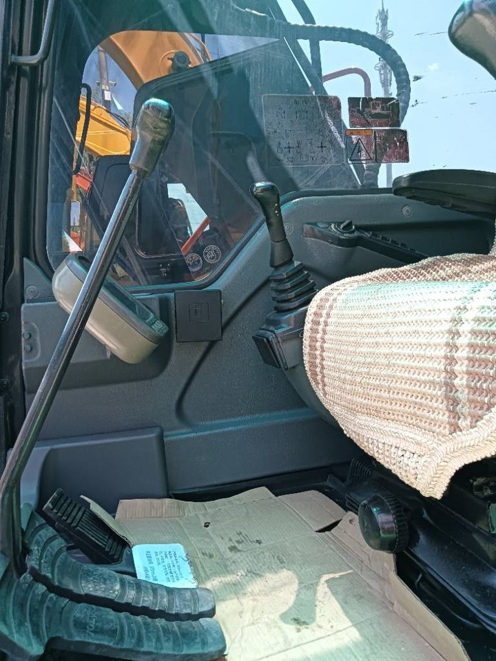 Volvo EC 140 B - Crawler excavator: picture 5 Volvo EC 140 B - Crawler excavator: picture 5