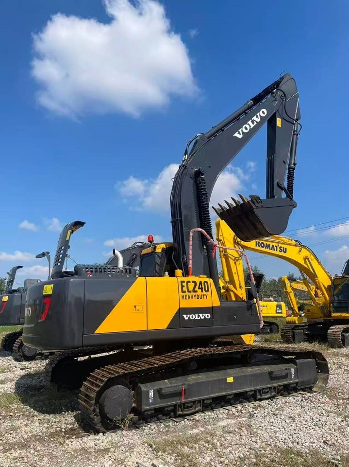 Volvo EC 240  - Crawler excavator: picture 4 Volvo EC 240  - Crawler excavator: picture 4