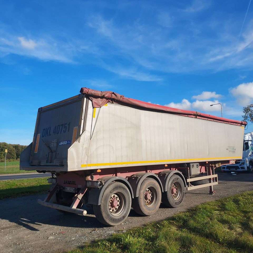 Janmil NWD 40 m3 - new floor - ready to work - Tipper semi-trailer: picture 4 Janmil NWD 40 m3 - new floor - ready to work - Tipper semi-trailer: picture 4