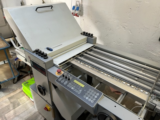 Falzmaschinen Multipli CAS 524 - Folding machine: picture 2 Falzmaschinen Multipli CAS 524 - Folding machine: picture 2