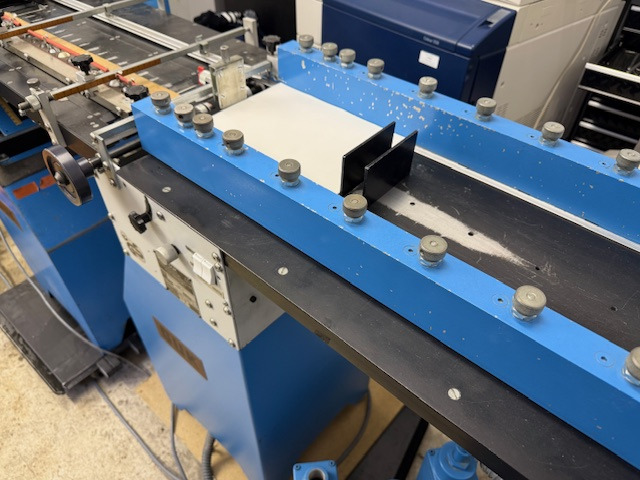 GUK FA 35/4 R1-AS 35 S2 - Folding machine: picture 2 GUK FA 35/4 R1-AS 35 S2 - Folding machine: picture 2