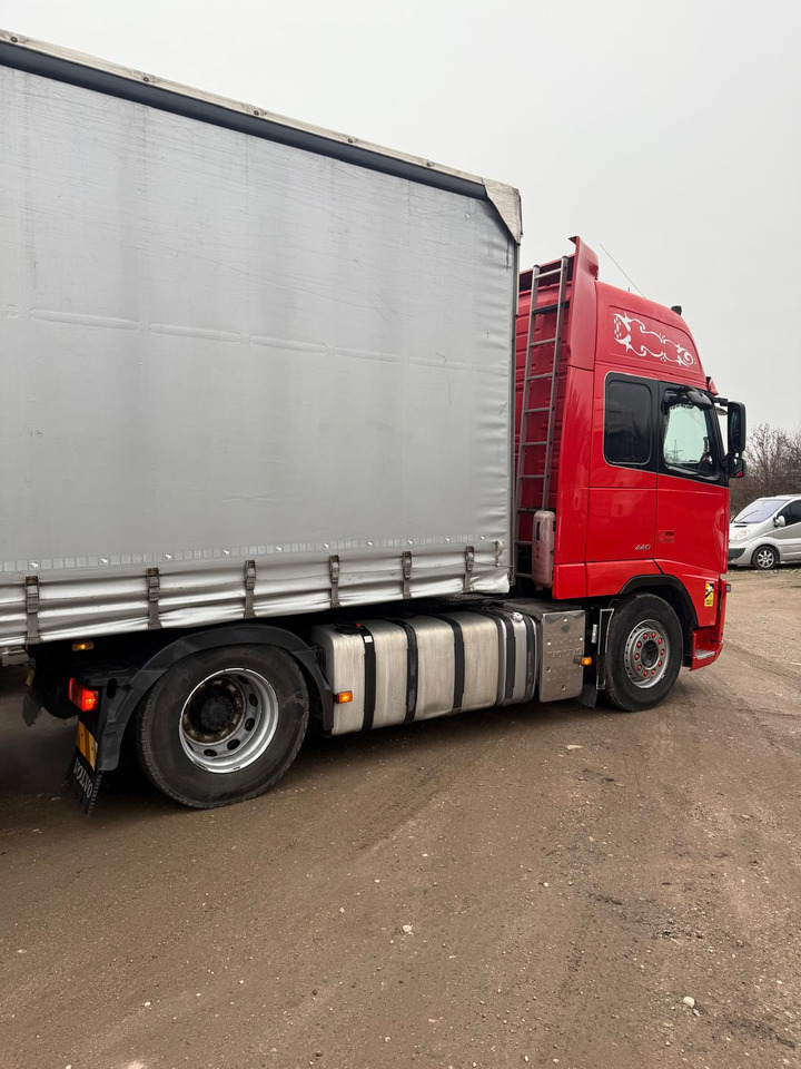 VOLVO FH440 - Tractor unit: picture 3 VOLVO FH440 - Tractor unit: picture 3