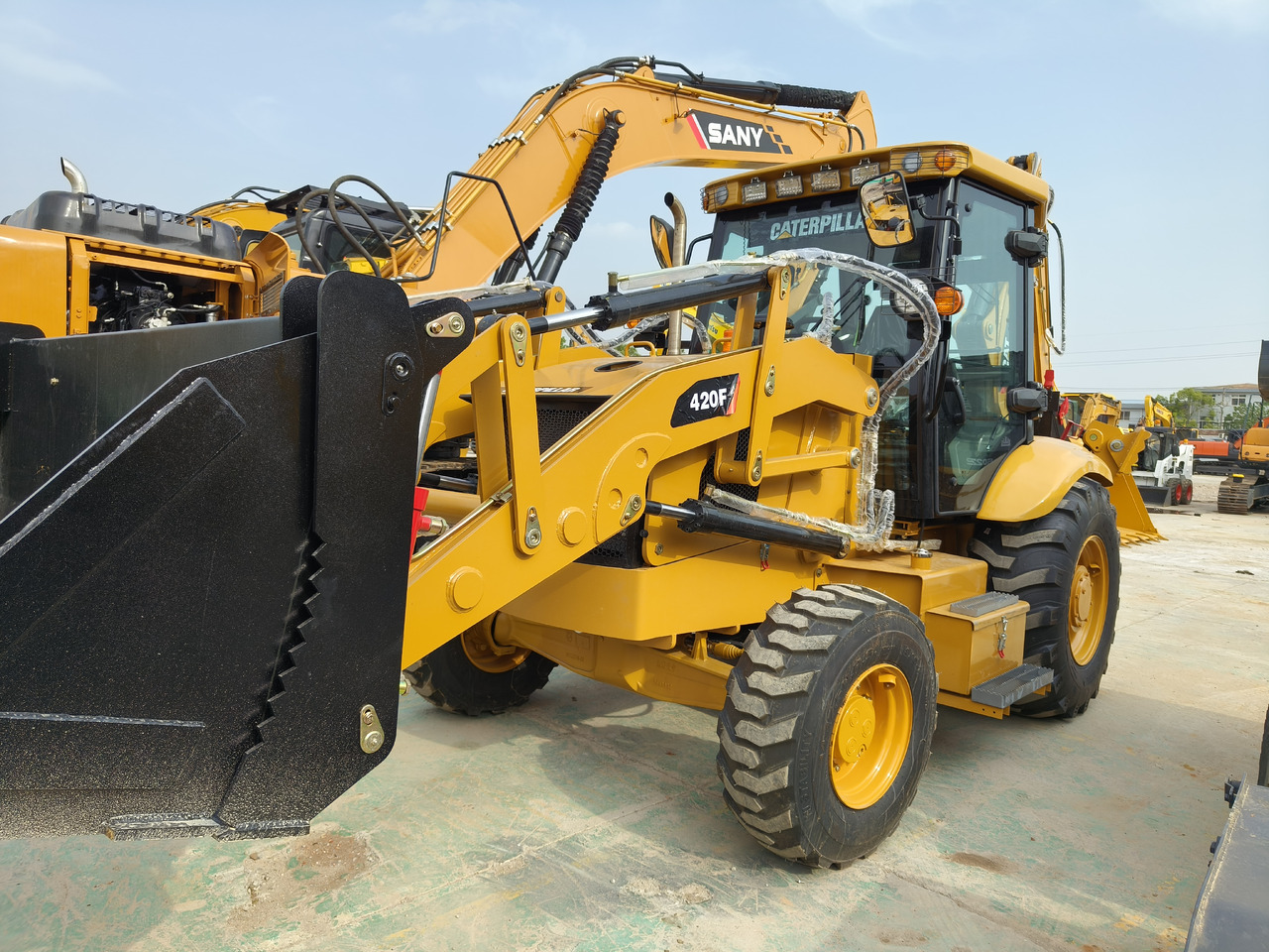 CATERPILLAR 420F Backhoe Loader - Backhoe loader: picture 5 CATERPILLAR 420F Backhoe Loader - Backhoe loader: picture 5