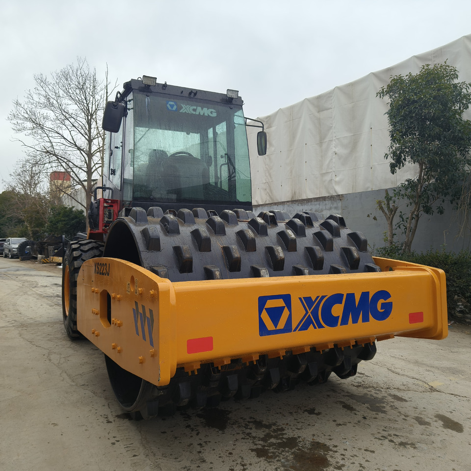 XCMG XS223J road roller - Compactor: picture 5 XCMG XS223J road roller - Compactor: picture 5