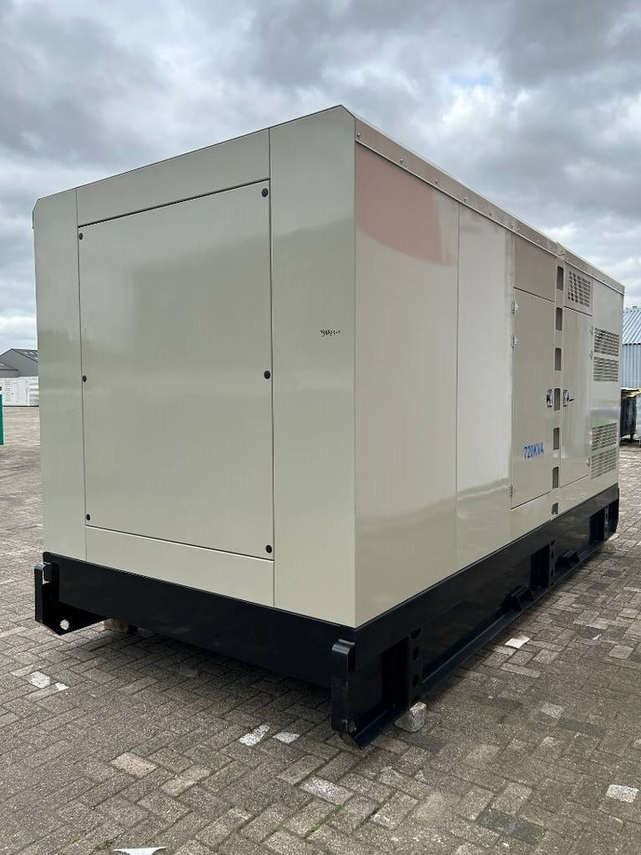 Baudouin 6M33G715/5 - 720 kVA Generator - DPX-19879.1 - Generator set: picture 2 Baudouin 6M33G715/5 - 720 kVA Generator - DPX-19879.1 - Generator set: picture 2
