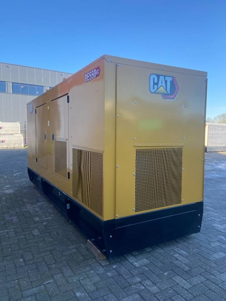 CAT DE550GC - 550 kVA Stand-by Generator - DPX-18221 - Generator set: picture 2 CAT DE550GC - 550 kVA Stand-by Generator - DPX-18221 - Generator set: picture 2