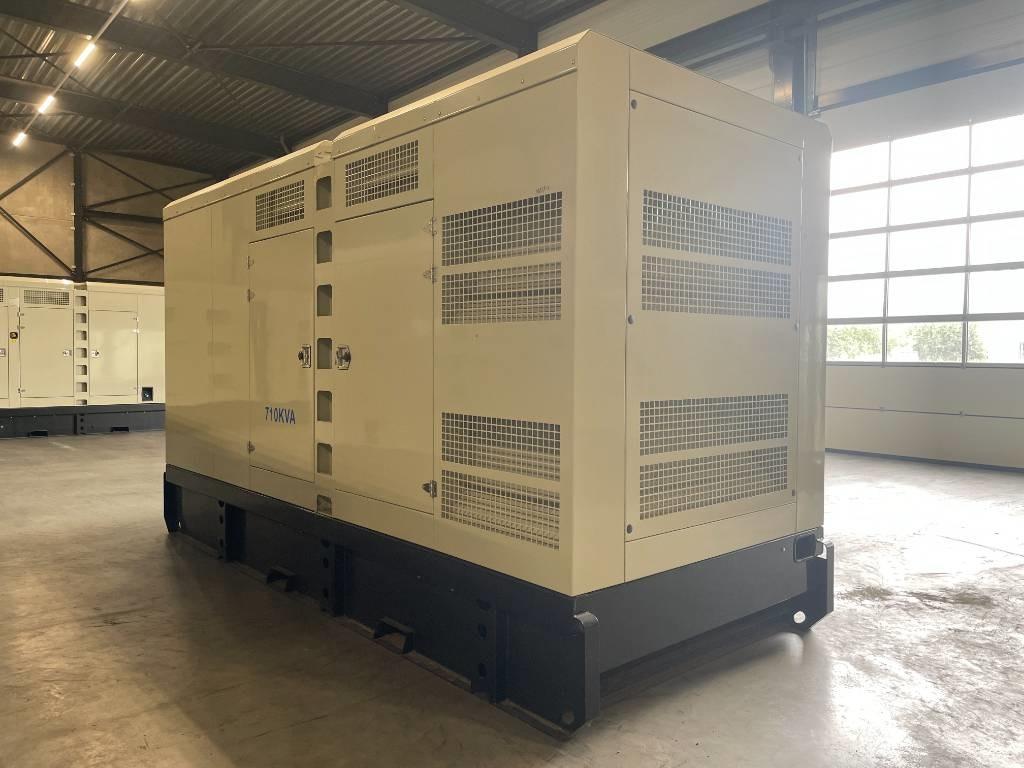 Doosan DP180LB - 710 kVA Surplus genset - DPX 19857-3  - Generator set: picture 3 Doosan DP180LB - 710 kVA Surplus genset - DPX 19857-3  - Generator set: picture 3