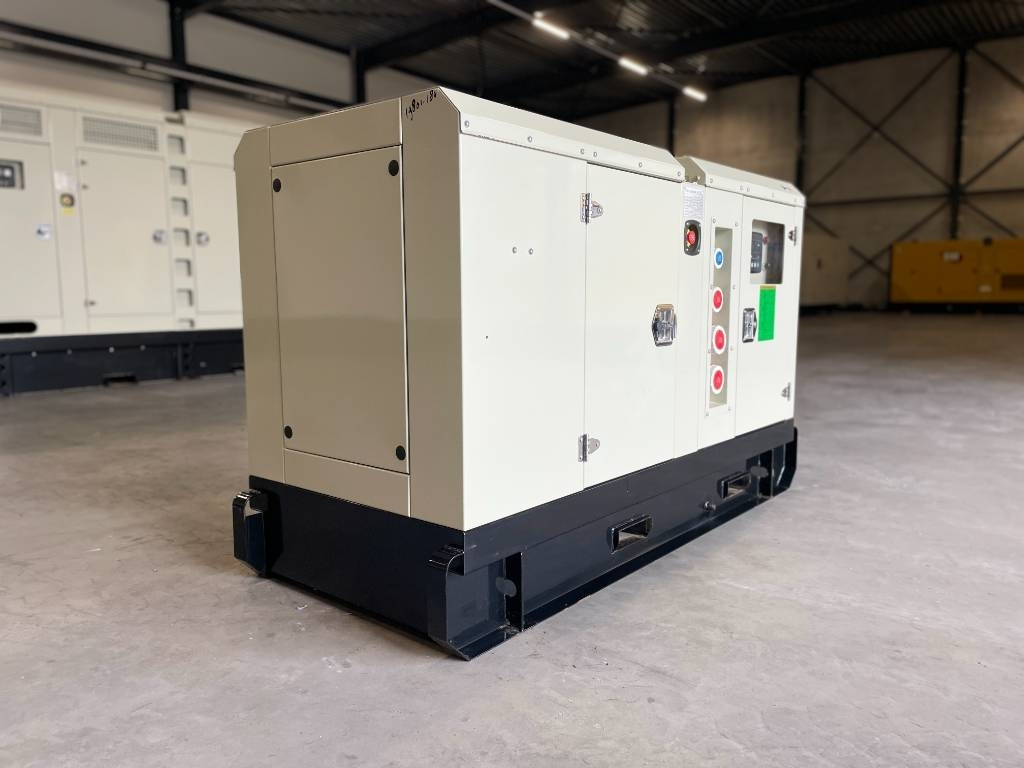 Perkins 404D-22G - 22 kVA Generator - DPX-19801 - Generator set: picture 2 Perkins 404D-22G - 22 kVA Generator - DPX-19801 - Generator set: picture 2