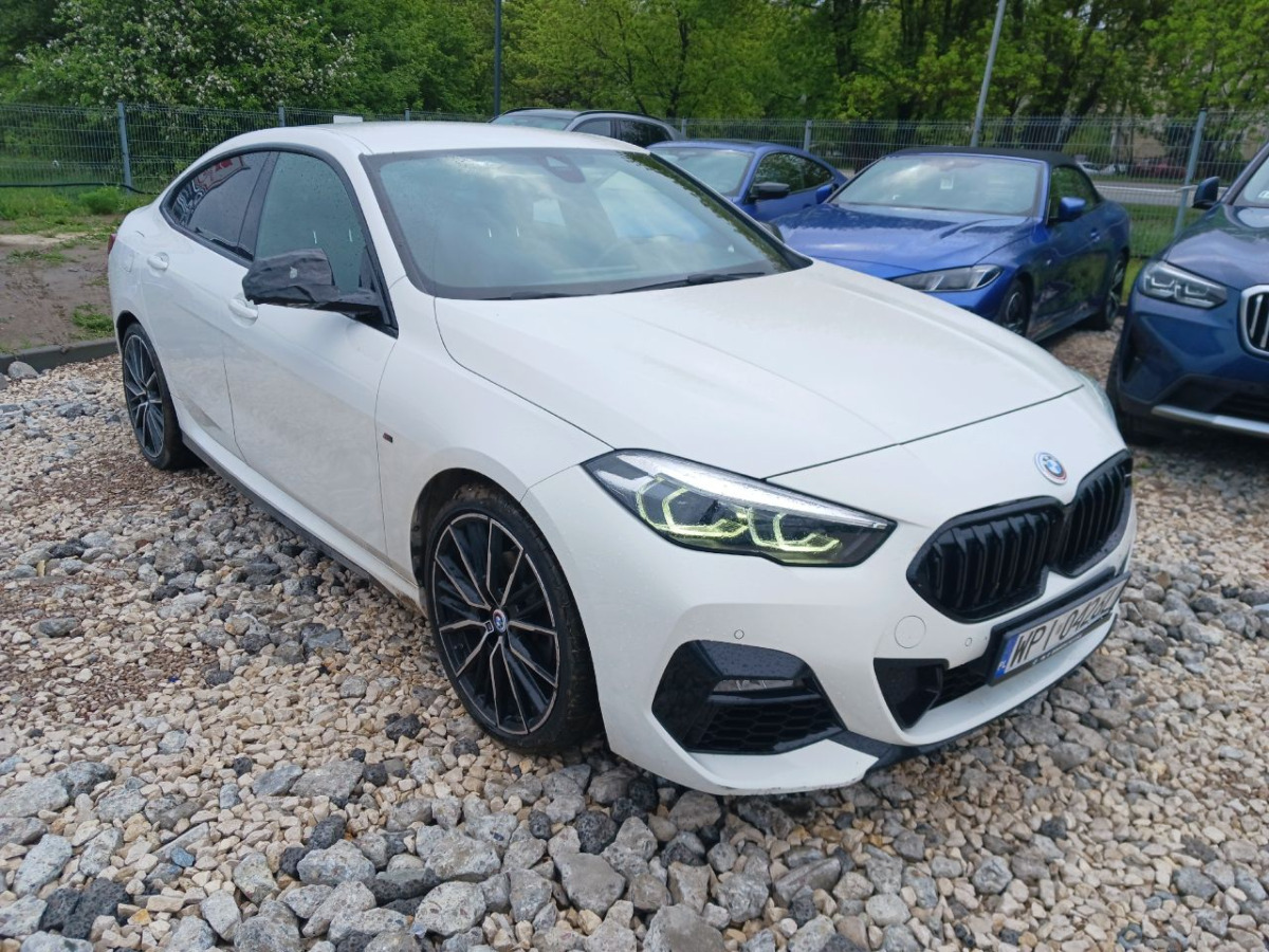 Sedan BMW 218i M Sport SEDAN: picture 1