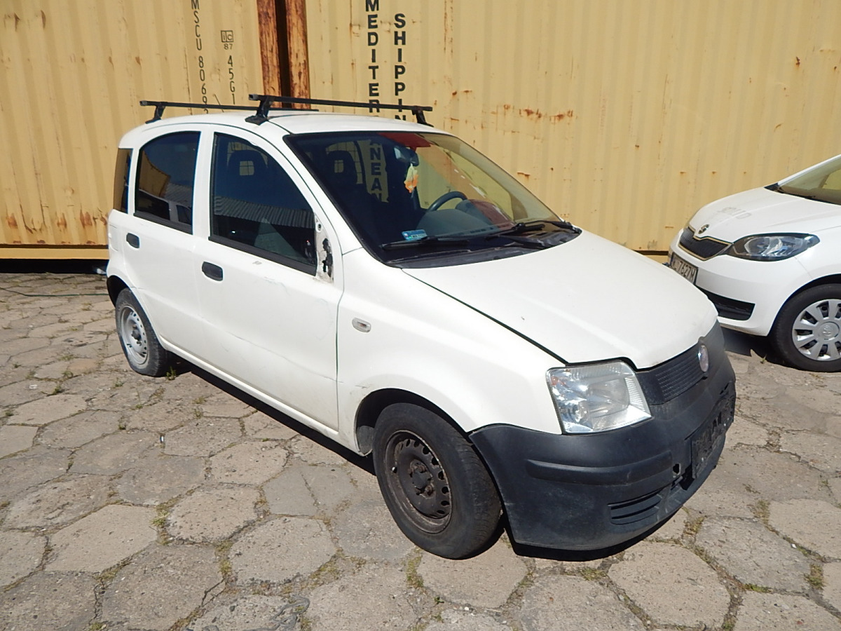 Car FIAT PANDA HATCHBACK: picture 1