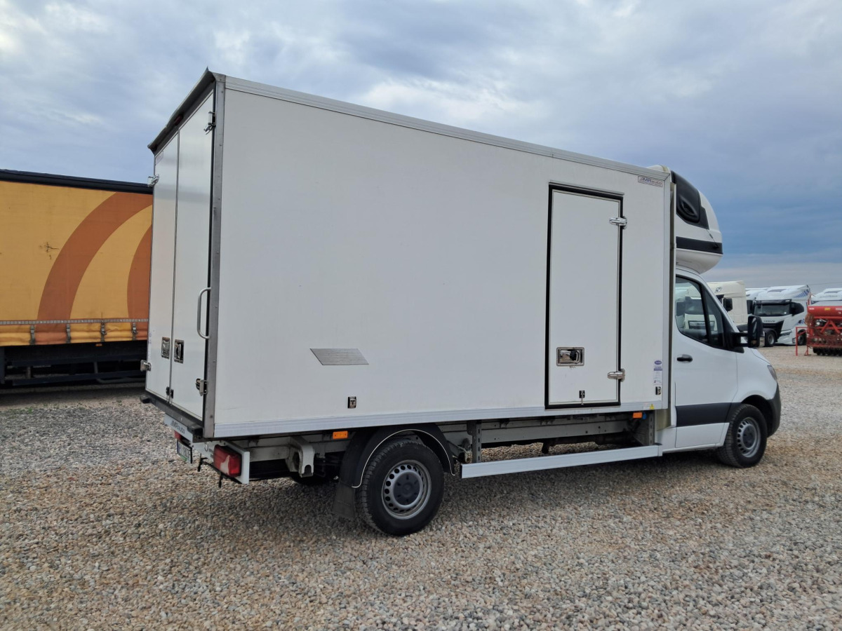 MERCEDES BENZ SPRINTER CHŁODNIA/IZOTERMA - Refrigerated van: picture 4 MERCEDES BENZ SPRINTER CHŁODNIA/IZOTERMA - Refrigerated van: picture 4