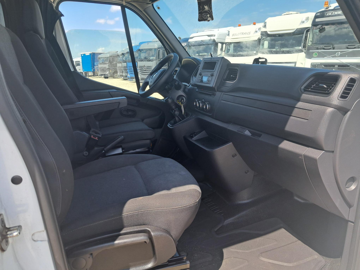 Curtain side van RENAULT Master PLANDEKA Z WINDĄ: picture 11