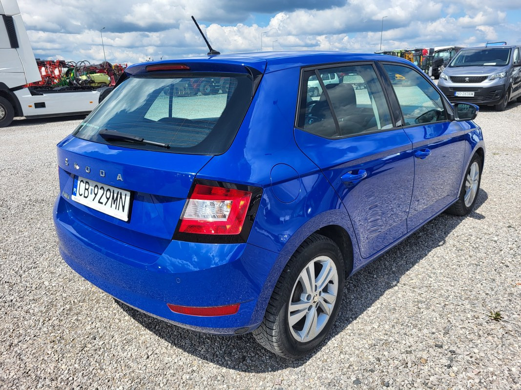 SKODA FABIA HATCHBACK - Hatchback: picture 4 SKODA FABIA HATCHBACK - Hatchback: picture 4